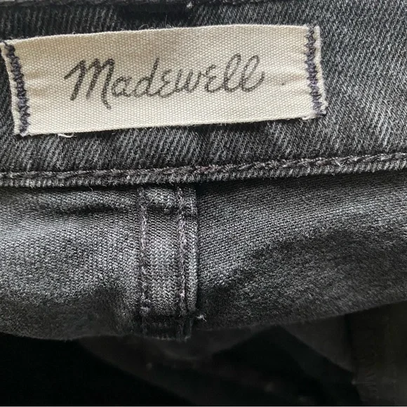 Madewell High-Rise Denim Shorts in Lunar Wash - Picture 12 of 12